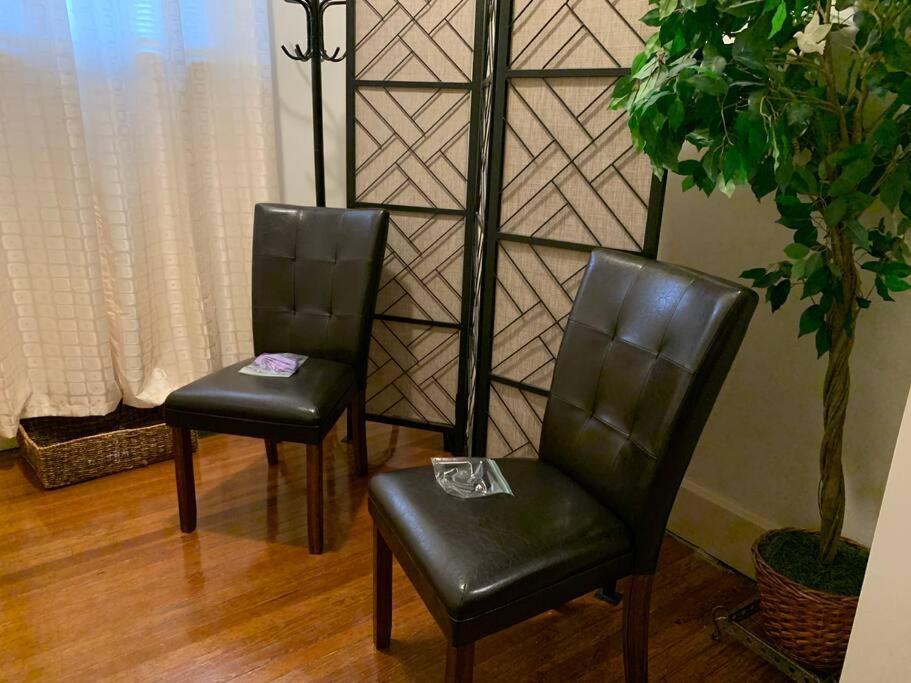 Comfortable 2-Bdrm Spacious Home With Wifi & Patio إنديانابوليس المظهر الخارجي الصورة